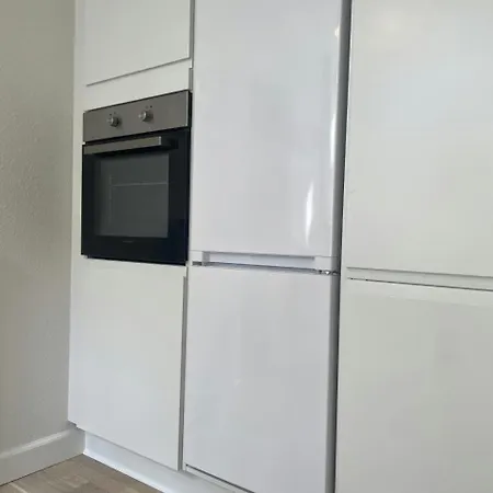 And Spacious For 4 Appartement